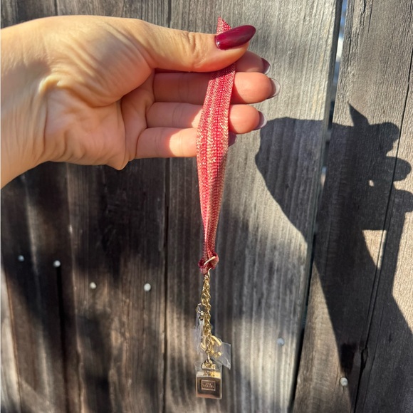 Chanel Gold Charm Keychain - Picture 6 of 7